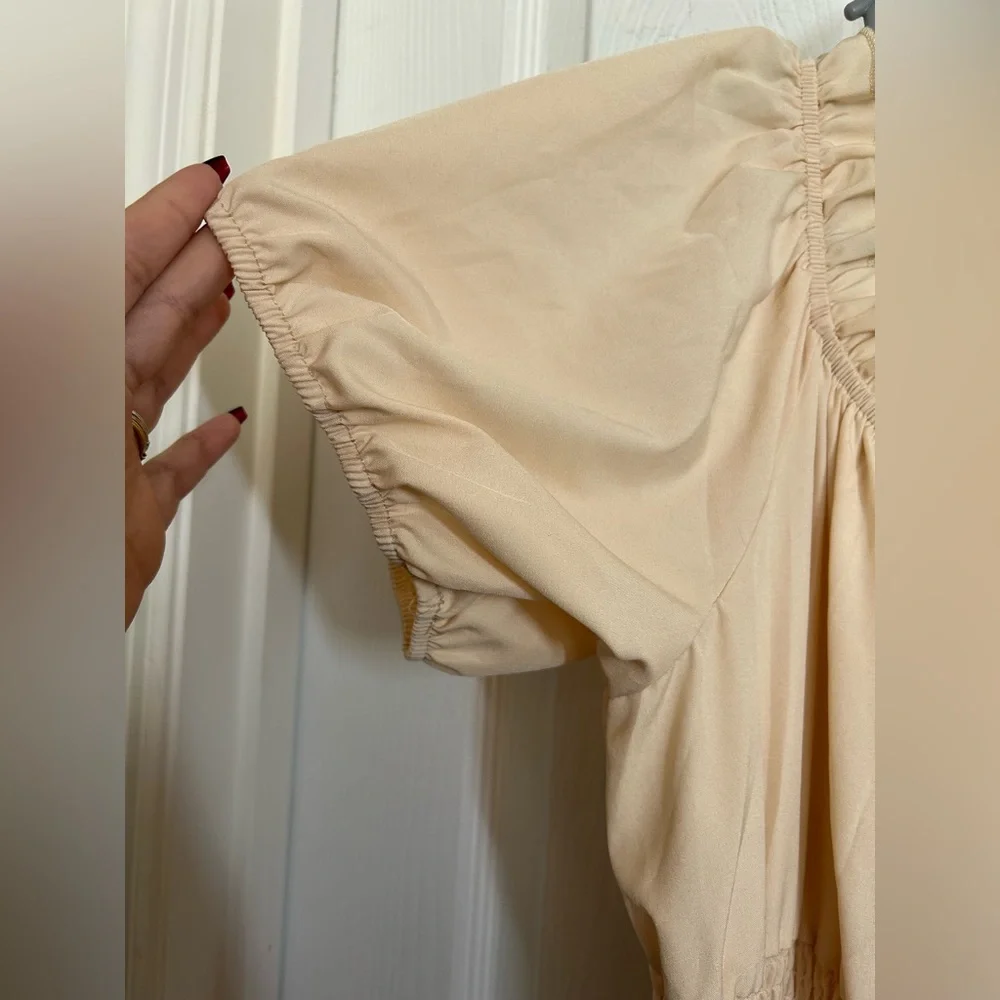 Beige Renaissance Chemise Dress – Size 3X - Picture 9 of 11